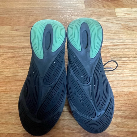 Black Size 13 Adidas Ozelia Shoes - Picture 4 of 5